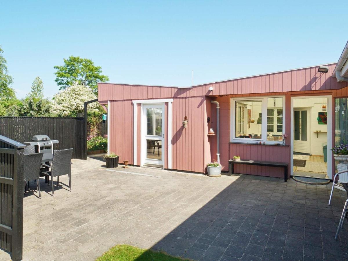 6 Person Holiday Home In Kors R Korsør Exteriör bild